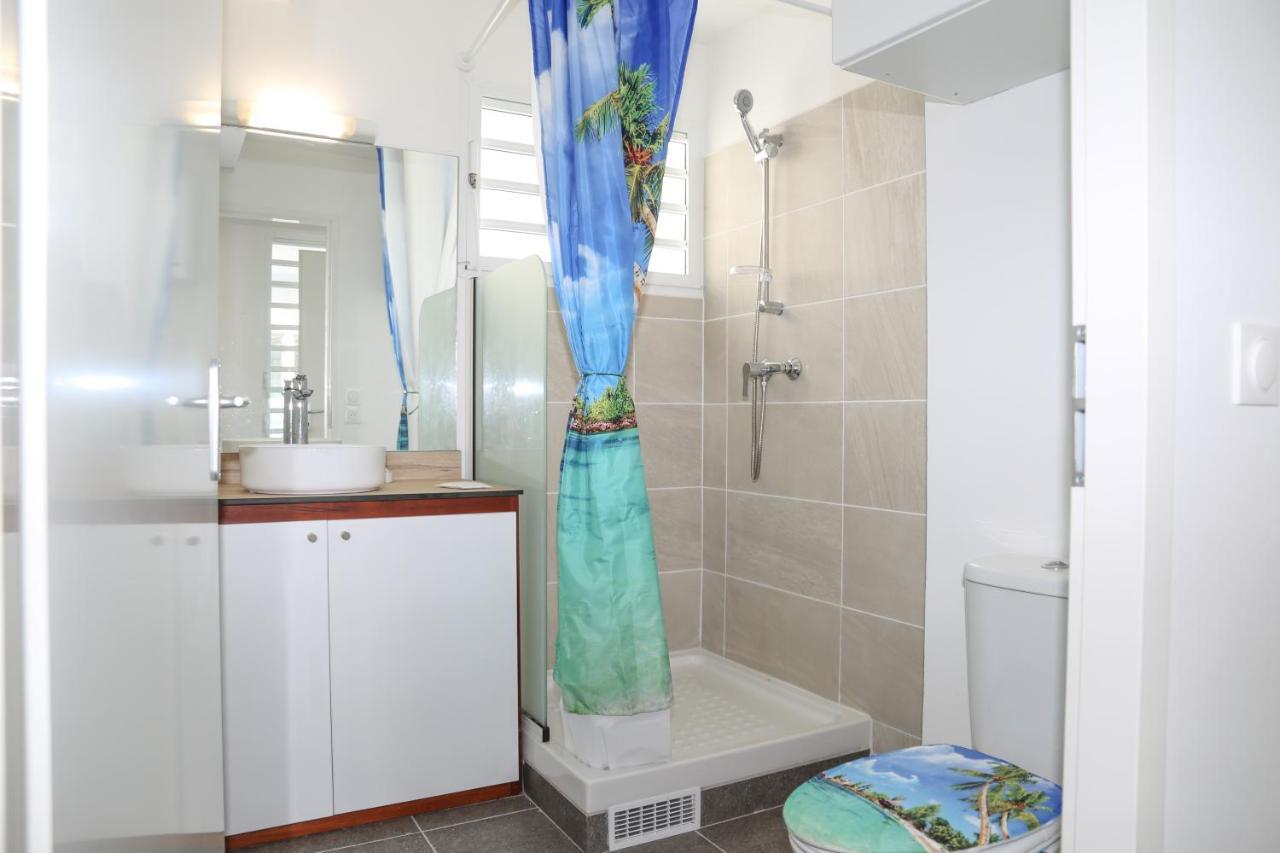 Apartament Dlo Doubout Les Pieds Dans L'Eau Sainte-Anne  Zewnętrze zdjęcie