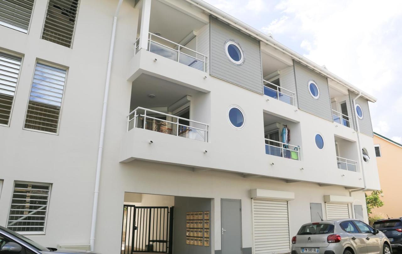 Apartament Dlo Doubout Les Pieds Dans L'Eau Sainte-Anne  Zewnętrze zdjęcie