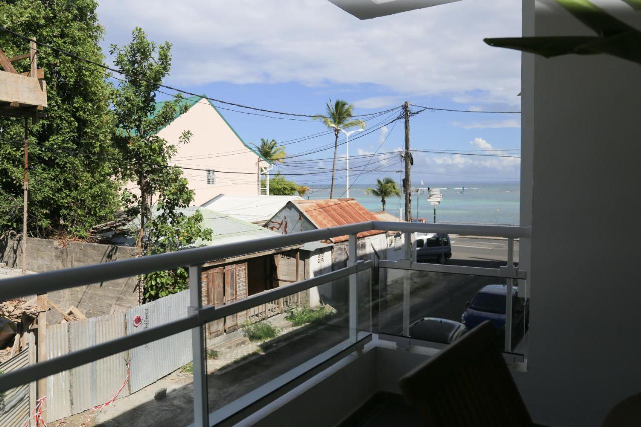 Apartament Dlo Doubout Les Pieds Dans L'Eau Sainte-Anne  Zewnętrze zdjęcie